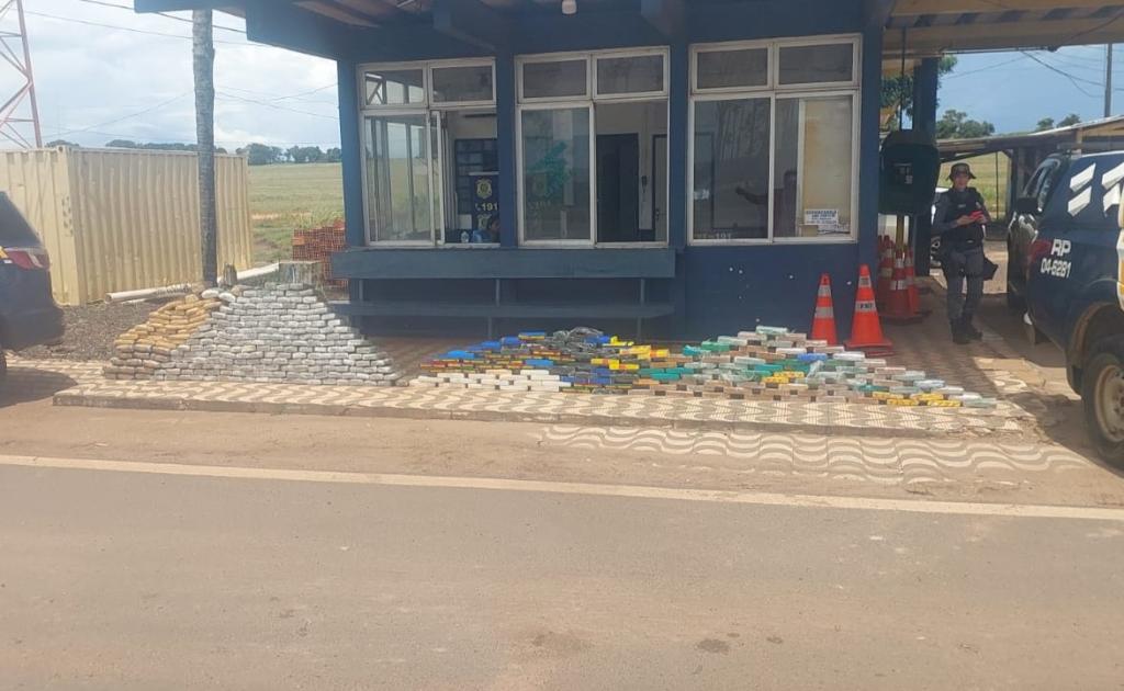  Ação integrada da PM e PRF apreende 370 quilos de drogas em Alto Garças; prejuízo às facções é de R$ 3,5 milhões